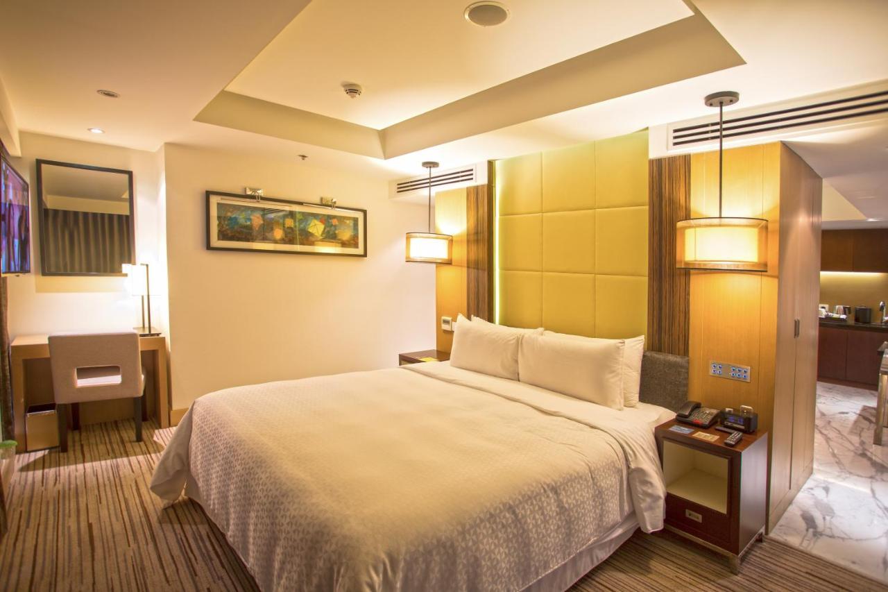 Crowne Plaza Dhaka Gulshan By Ihg Bagian luar foto